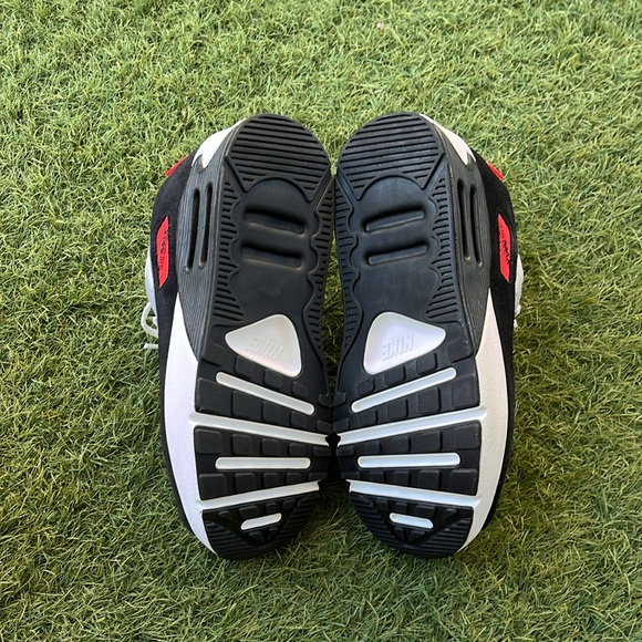 Nike Air Max 90 LV8 - Picture 5 of 5